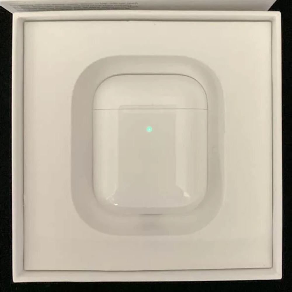 Apple AirPods 2nd Gen Wireless Apple AirPods